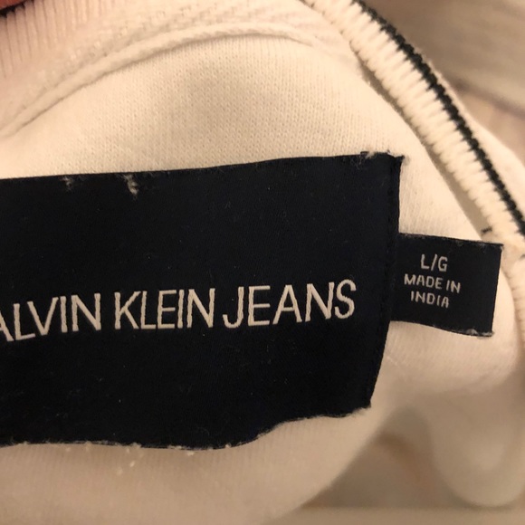 Calvin Klein sweater white  size L - Picture 2 of 6